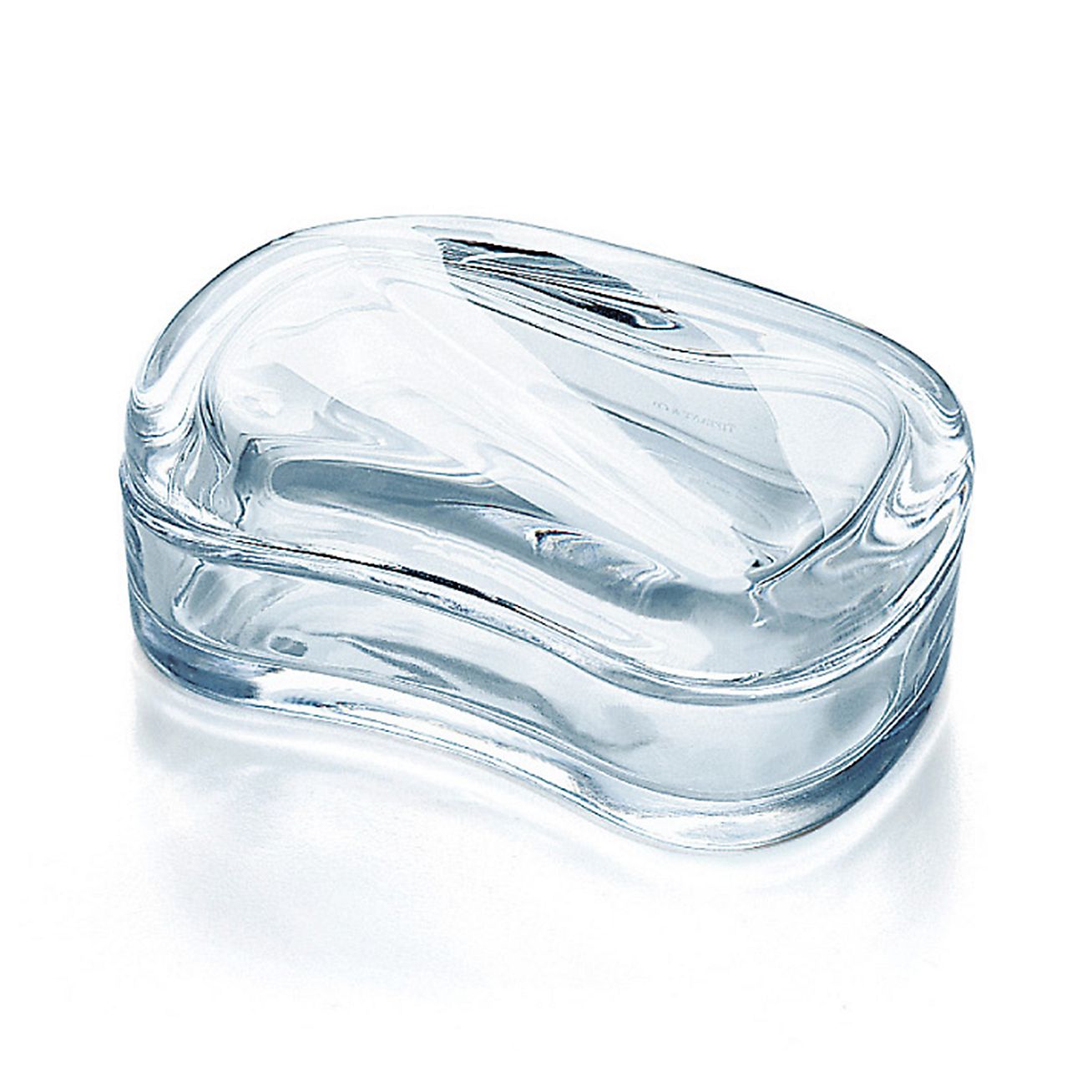 Elsa Peretti® Wave box in crystal.